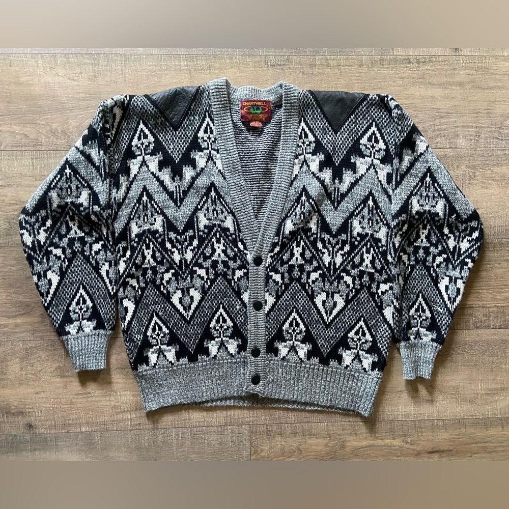 Vintage Chartwell men’s size XL winter fair isle print cardigan sweater w trim